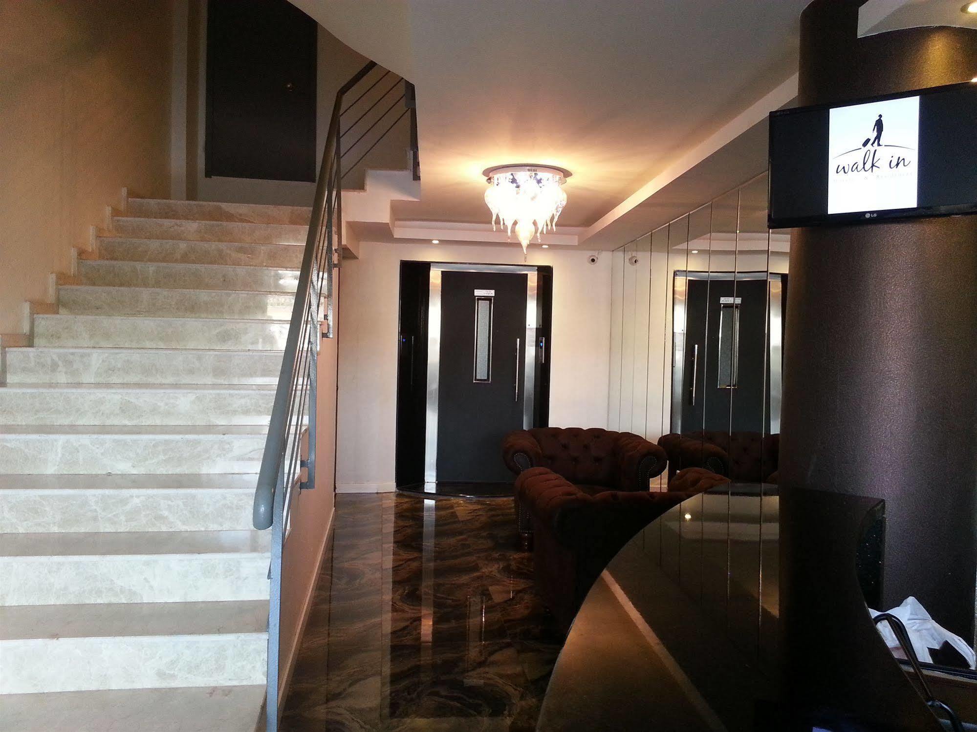 Walk In Hotel Ізмір Екстер'єр фото